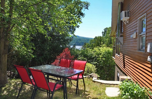Baie-St-Paul Ski Chalet | Chalet Le Bruant, Pet-friendly