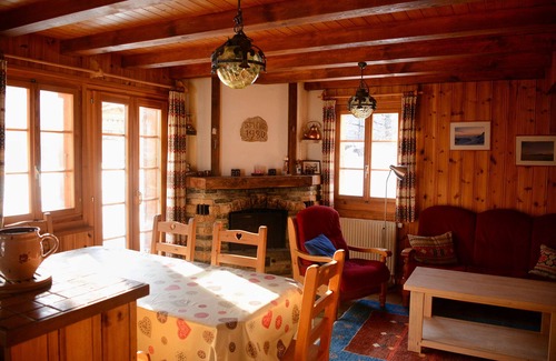 Evolene Ski Chalet | Chalet Le Roitelet
