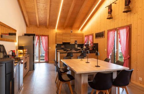 Saxon Bed & Breakfast | Chalet Les Louettes à Sapinhaut Canton du Valais
