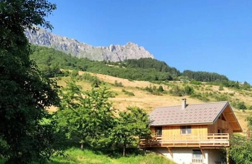 Chorges Ski Chalet | Chalet Les Pénates