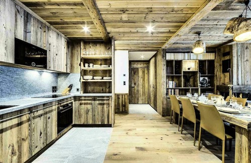 Le Fornet Ski Chalet | Chalet Les Sources de l'Isère - Chalet 8 Rooms 14 People