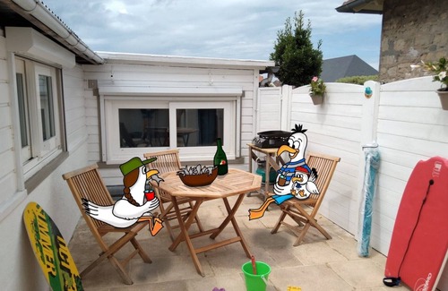 Ouistreham House | Chalet Marguerite, former fisherman's house - classified 3 *