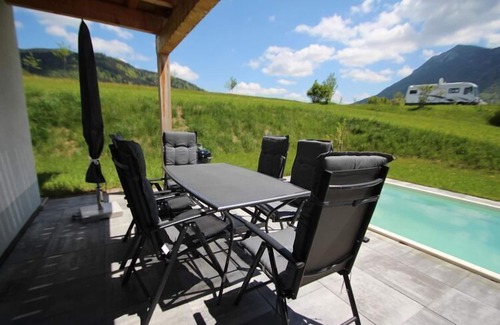 Inzell Ski Chalet | Chalet Max View mit Pool und Sauna