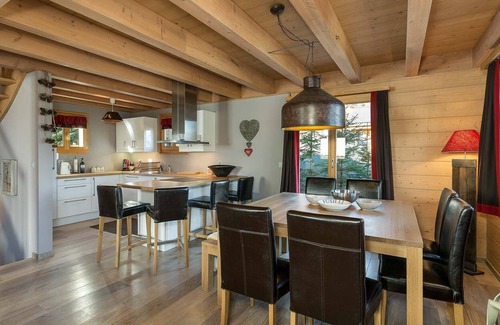 Mayens-de-Riddes Ski Chalet | Chalet Mon Ours - Jacuzzi - Sauna - Views - La Tzoumaz, 4 Vallees
