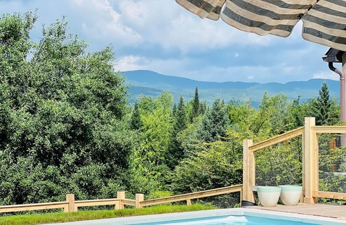 Potton Ski Chalet | Chalet Nèchoula-Splendid view-Spacious