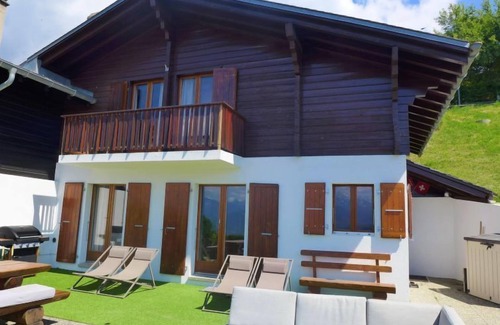 Lens House | Chalet n°10 by Interhome