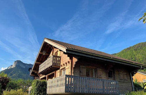 Lathuile Ski Chalet | Chalet near Lake Annecy
