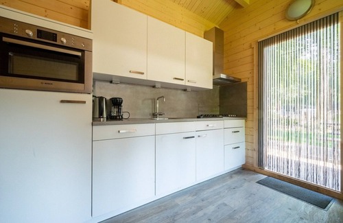 Maarn Ski Chalet | Chalet near Utrecht with combimicrowave