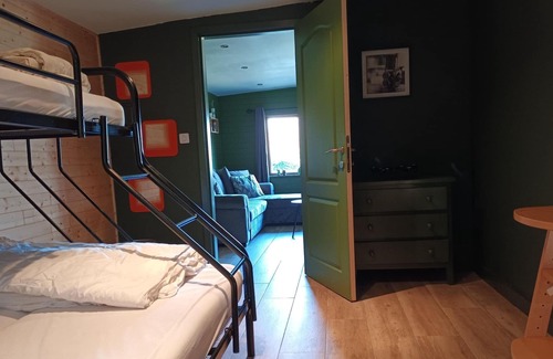 Somme-Leuze Ski Chalet | Chalet Nutons in Somme-Leuze with barbecue