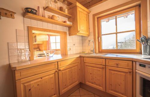Bramberg am Wildkogel House | Chalet Obenland Panorama Aussicht Kitzbühler Alpen
