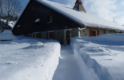 Hauterive-la-Fresse Apartment | Chalet or gites in a Comtoise farm in the commune of Hauterive la Fresse