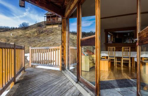 Chateau-Ville-Vieille Apartment | Chalet panoramique