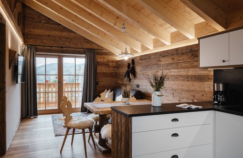 San Martino in Badia Ski Chalet | Chalet Rich App. Milandura, with mountain view, balcony, private garden