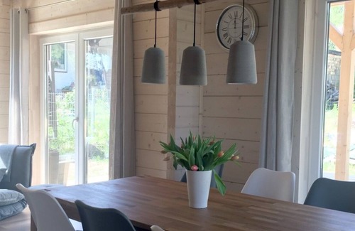 Potsdam Nord Apartment | Chalet Rotbuche, Ferienhaus 120 qm, 3 Schlafzimmer für Max. 6 Personen