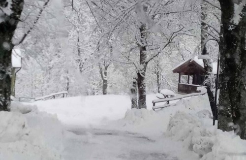 Sillano Giuncugnano House | Chalet Scoiattolo with Mountain View & Terrace