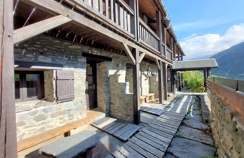 Valmeinier Ski Chalet | Chalet sleeps 26, ski-in/ski-out, panoramic view, sauna.