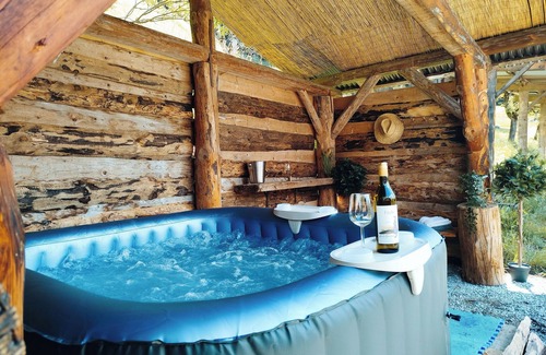 Wengen Ski Chalet | Chalet Sonnenhof - With Fireplace, Hot Tub & Mountain Views