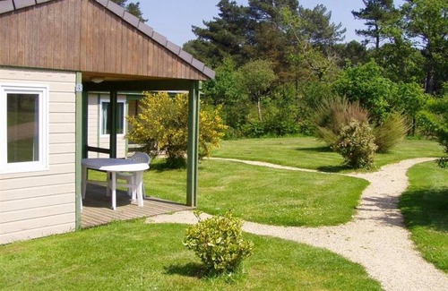 Pleumeur-Bodou House | Chalet 'Standard 5' with Private Terrace and Shared Garden