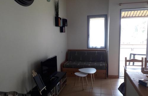 Nontron Ski Chalet | Chalet sur bord de l'eau