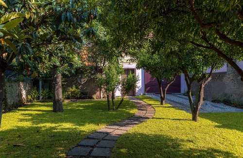Coste Ski Chalet | Chalet Surrounded by Greenery in Giarre, Between the Ionian Sea, Taormina, Etna.