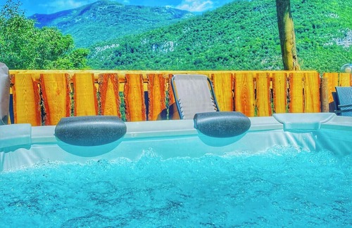 Ranzo Bed & Breakfast | CHALET TORCEL AFFITTACAMERE