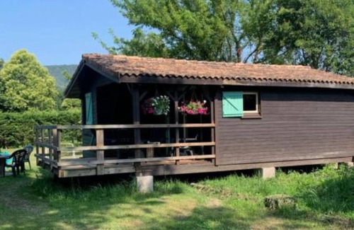 La Voulte-sur-Rhone Cabin | Chalet 'Tout Confort Vintage' with Mountain View, Private Terrace and Private Garden