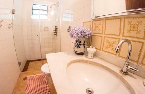 Monte Verde House | Chalet Villa Del Monte on the banks of the stream a quiet place