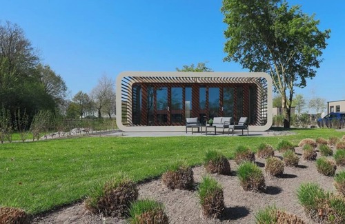 Hulshorst House | Chalet with 2 bedrooms and a terrace