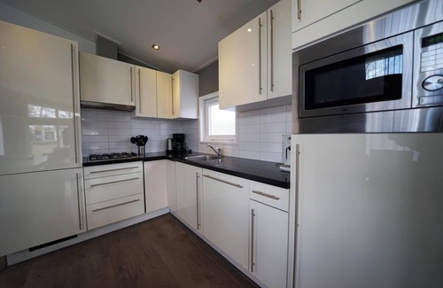 Susteren House | Chalet with 3 bedrooms and a terrace