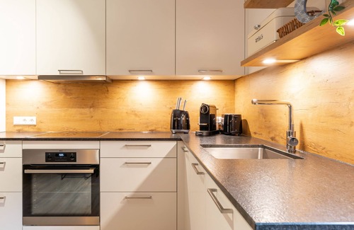 Donnersbachwald Ski Chalet | Chalet with covered terrace, sauna and spa bath