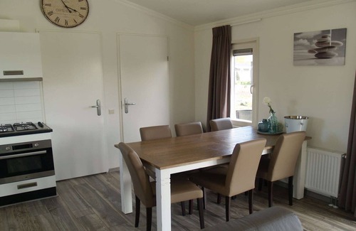 IJhorst Ski Chalet | Chalet with dishwasher, 1 km. of a national park