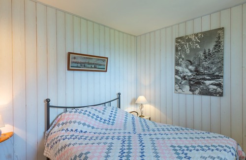 Marin Ski Chalet | Chalet with Lake View, Terrace & Wi-Fi