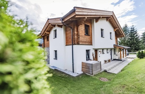 Walchen House | Chalet with wellness, garden and views