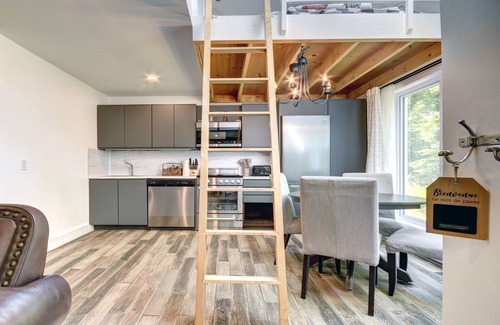 Mont-Tremblant Pedestrian Village Condo | ChaletsOasis Ski In/Ski Out on the Voyageur trail in Tremblant