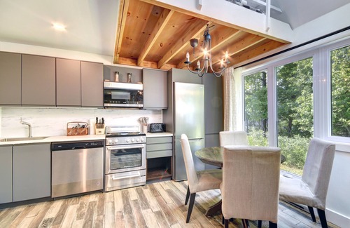 Mont-Tremblant Pedestrian Village Condo | ChaletsOasis Ski In/Ski Out on the Voyageur trail in Tremblant