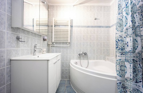Chalcis Apartment | Chalkida sea overview marvellous apartment for 6!
