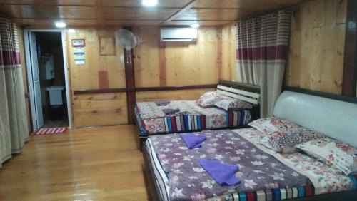 Kampung Semut Api Hotel | Challet Tualang