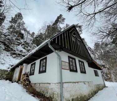 Mala Skala Apartment | Chalupa Maternovsko