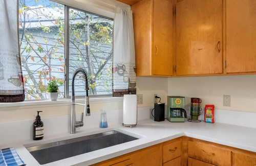 University Place House | Chambers Bay Golf House in University Place, WA