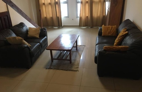 Kribi Villa | Chambre 2 VIP dans Villa luxueuse à 2mn de la plage