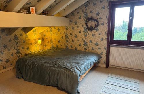 Preles Apartment | Chambre avec salle de bain privée