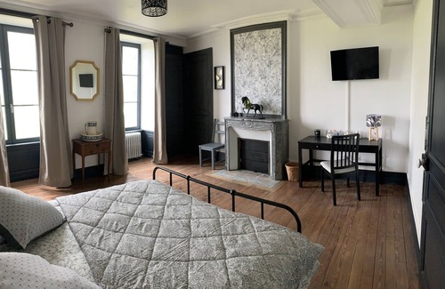 Carquebut Other | CHAMBRE D'HÔTE AU CHATEAU DE FRANQUETOT Roosevelt room