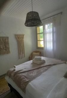 Aureil House | Chambre d'hôtes indépendante à la campagne