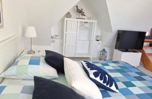 Locmaria-Plouzane Bed & Breakfast | Chambre d'hôtes proche mer avec accès piscine