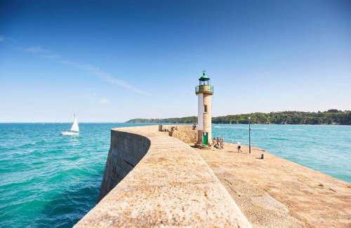 Binic Bed & Breakfast | Chambre d'hôte Le Grand Large