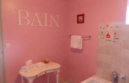 Lanvallay Bed & Breakfast | Chambre D'hôtes De Bellevue