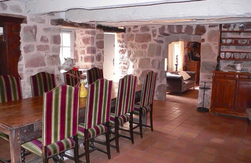 Bessuejouls House | Chambre d'hôtes Ivoirine