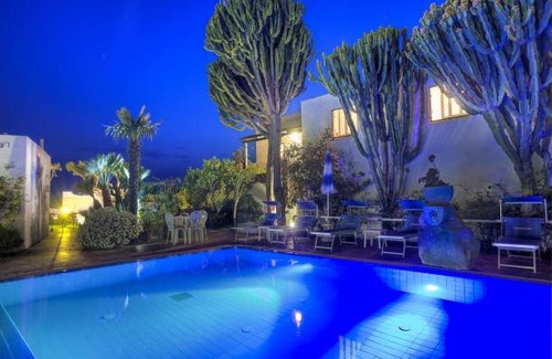 Forio Other | Chambre d'Hôtes ∙ 4 bedrooms ∙ 16 guests
