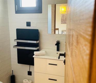 Saintes-Maries-de-la-Mer House | Chambre la lagune