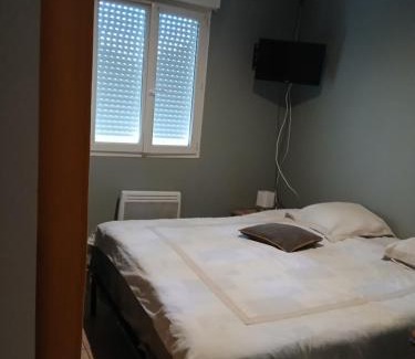 Roeze-sur-Sarthe House | Chambre no1 meublé chez habitant